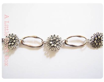 Flower - antique silver chain 50cm