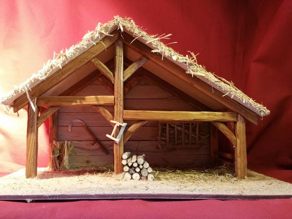 Creche De Noel En Bois : Crèche de Noël en bois - 16 santons bois
