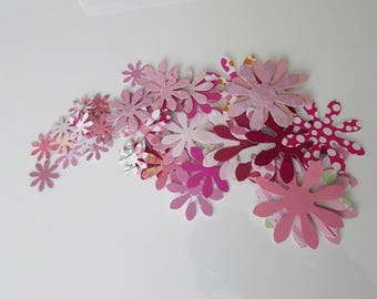 Bag of 50 flower embellishments