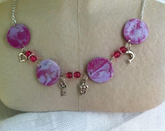 Silver necklace fuchsia and patterns