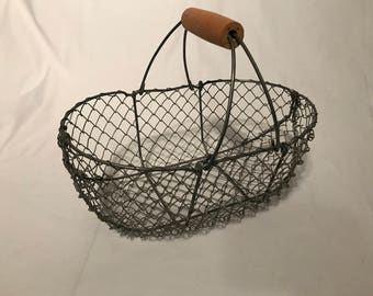 Vintage Wire Basket with Wood Handle, Egg Basket, Fruit Basket