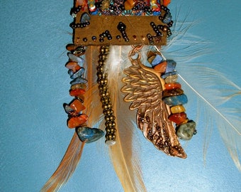 Goorami from Talala stones feathers suede necklace