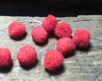 ☆PORTS OFFERTS☆ 10 tassels/10 mm / wool / rouge☆