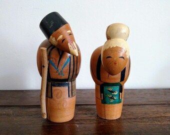 Japanese Couple Wooden Folk Art Dolls
