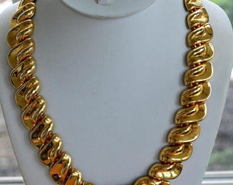 ON SALE Bold Chunky Gold tone Chain Link Necklace, Vintage, 21"