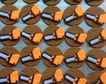 12 Chainsaw fondant cupcake toppers