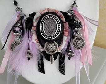 Bohemian necklace chic silk and feathers