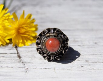 Taxco Carnelian Filigree Poison Ring