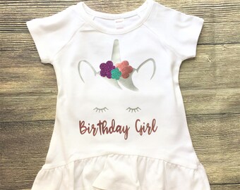 Unicorn birthday shirt // Unicorn Party Theme, unicorn party, unicorn dress, unicorn outfit, unicorn birthday