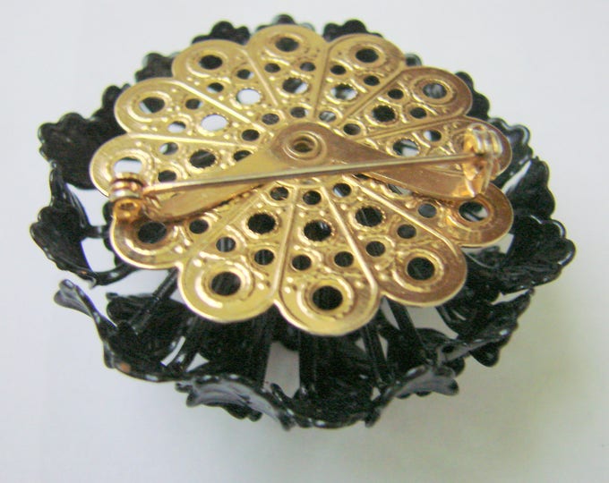 Vintage Textured Bold Black Enamel Dome Cluster Brooch / Leaf Motifs / Goldtone Filigree / Vintage Jewelry / Jewellery