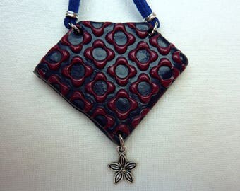 NECKLACE short polymer clay - Crest collection
