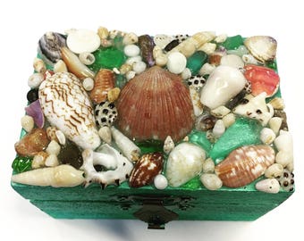 Kauai shell encrusted jewelry box