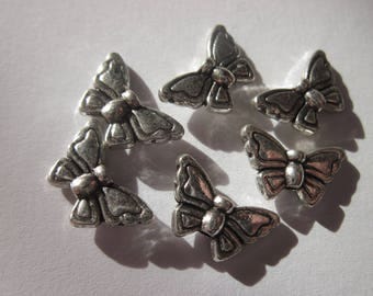 metal Butterfly shaped 8 X 14 mm 6 beads (2434)
