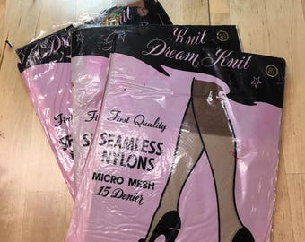 1950s l x3 pair DREAM KNIT Fully Fashioned Seamless Stockings l Pristine Deadstock size 8 1/2