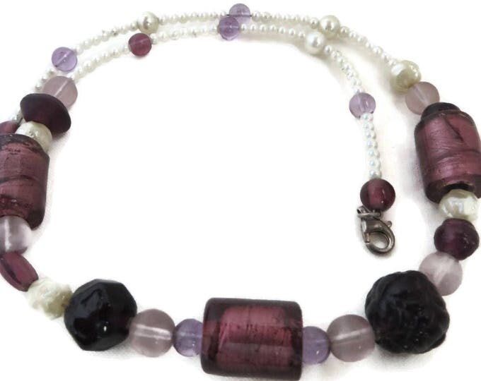 Beaded Necklace, Vintage Purple Bead Neckace, Chunky Faux Pearl Black, White Boho Jewelry, Mother's Day Gift for Her Beaded Necklace, Vintage Purple Bead Neckace, Chunky Faux Pearl Black, White Boho Jewelry, Mother's Day Gift for Her