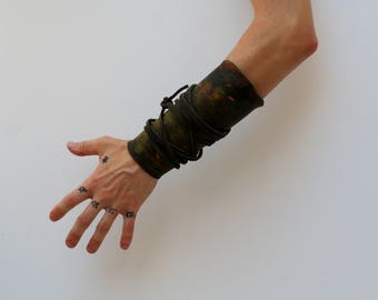 Wasteland Leather Cuff, Leather Wrist Wrap , Post Apocalyptic Fallout Leather, Moyamensing Distressed Leather Tall Cuff, marauder's cuff