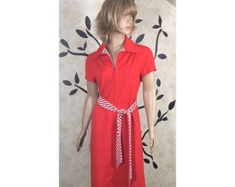 1960's vintage dress, Red vintage dress, Retro dress, Classic Red dress, Women's Red dress