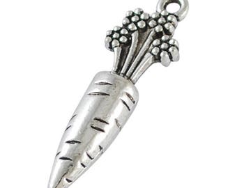 10 Carrot Vegetable Food Eat Tibetan Silver Charms (794)