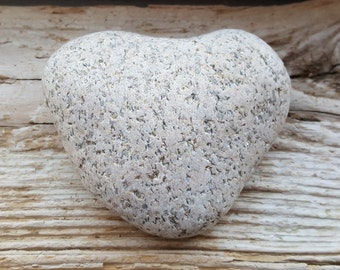 Natural Heart Stone -Valentines Day Decor -Heart Shaped Stones -Heart Rock -Heart Beach Stone
