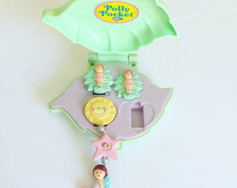 Vintage 1991 Polly Pocket - Polly's Earring Case - Lulu Leaf Clip Ons - Star Dream Earring - Green Leaf Compact