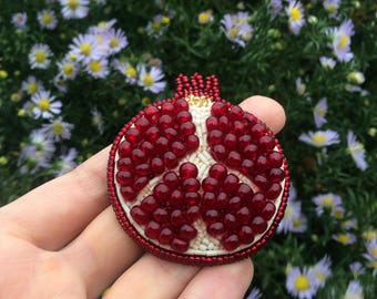 Embroidered brooch Pomegranate brooch Beaded brooch Pomegranate jewelry Garnet brooch Fertility gift Rosh Hashanah gift
