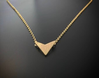 V shaped necklace | Etsy
