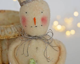 Primitive Snowman - Sweet Prim Snowman - Vintage Inspired Snowmen - Unique Snowmen - Bottle Brush Tree - Handmade Snowmen - primitive Decor