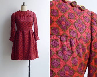 Vintage 60's 'Flower Power' Flame Stitch Mod Mini Dress XS or S