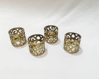 Set of 4 Vintage Brass Filigree Napkin Holders, Brass napkin rings, Napkin rings, Napkin holders, Vintage napkin rings, Brass rings
