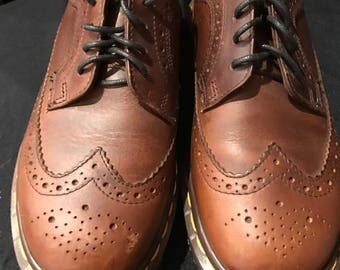 doc martin wing tips
