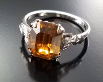 Vintage Art Deco Ring Rhodium Plated Apple Juice Glass Stone Estate Jewelry SZ 6