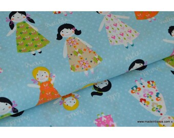POPELINE dessin girl talk coloris bleu03 100%coton 145cm 110gr/m²