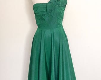 1960s Emerald Green Strapless Evening Gown Vintage