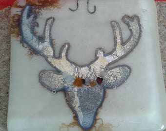 Stag wall hanging. Fused glass. Vanilla. Silver.