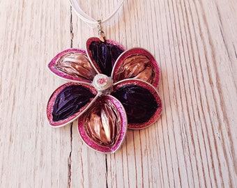 Necklace flower caps