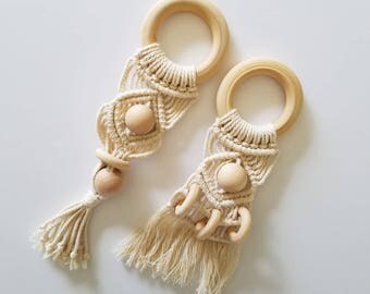 Macrame Baby Teether - Organic Teether - Teething Ring - Wooden Teething Ring - Macrame Teething Ring - Wooden Teether - Organic Teething