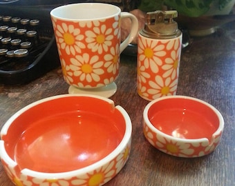 Psychadelic 60's coffee and ash tray set