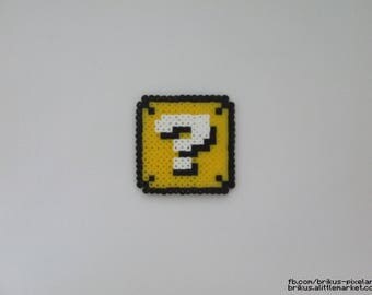 Block "?" Super Mario (Pixel art in Hama beads)