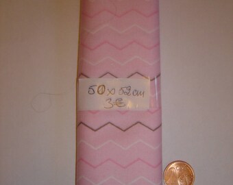 PATCHWORK COTTON FABRIC PINK AND GRAY ¤ 50 X 52 CM