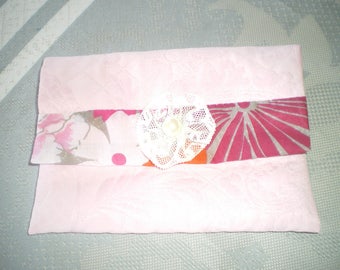 Pink and flowery all damask tote bag