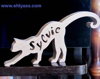 Sculpture wood Cat 3 customizable name (fretwork)
