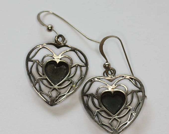 Onyx Heart Dangle Earrings Sterling Silver Pierced Ears Filigree Vintage