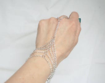 Adjustable ring bracelet silver and large rings (m10a-2)