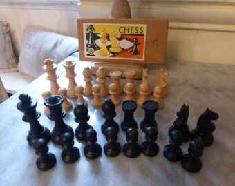 Vintage Staunton Boxwood Chess Set, Original Box, K & C London, French Made 1960's.