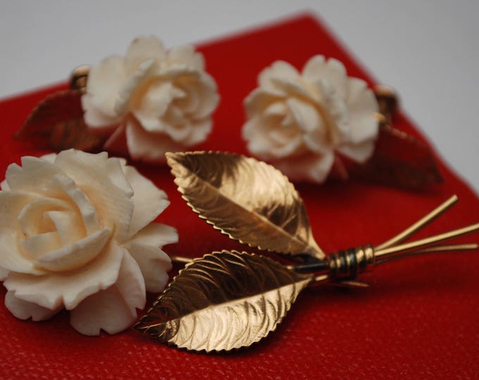 White Celluloid flower Brooch and earring set - Signed Van Dell - 12 kt gold filled -rose floral