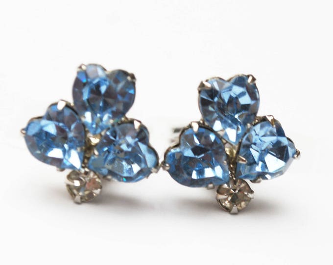 Hattie Carnegie Rhinestone - Blue and clear heart crystal - small Clip on earrings - Mid century