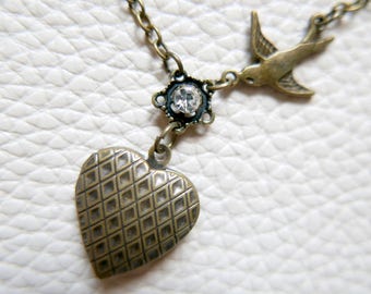 Necklace locket heart