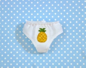 Pretty Pineapple Panties for Neo Blythe Dolls