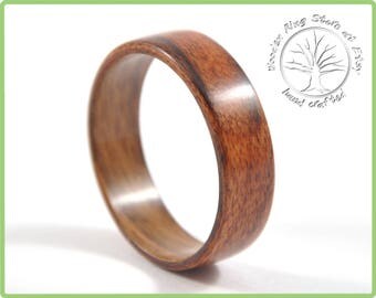 Wood ring made of Rosewood, Mens Wedding Band, Womens Wedding Band. Womens Wood Ring, Mens Wood Ring. Hand crafted.