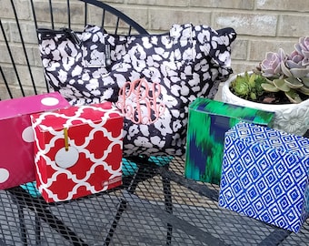 Monogrammed Insulated Lunch Bag------Just in time for BACK to SCHOOL-----------